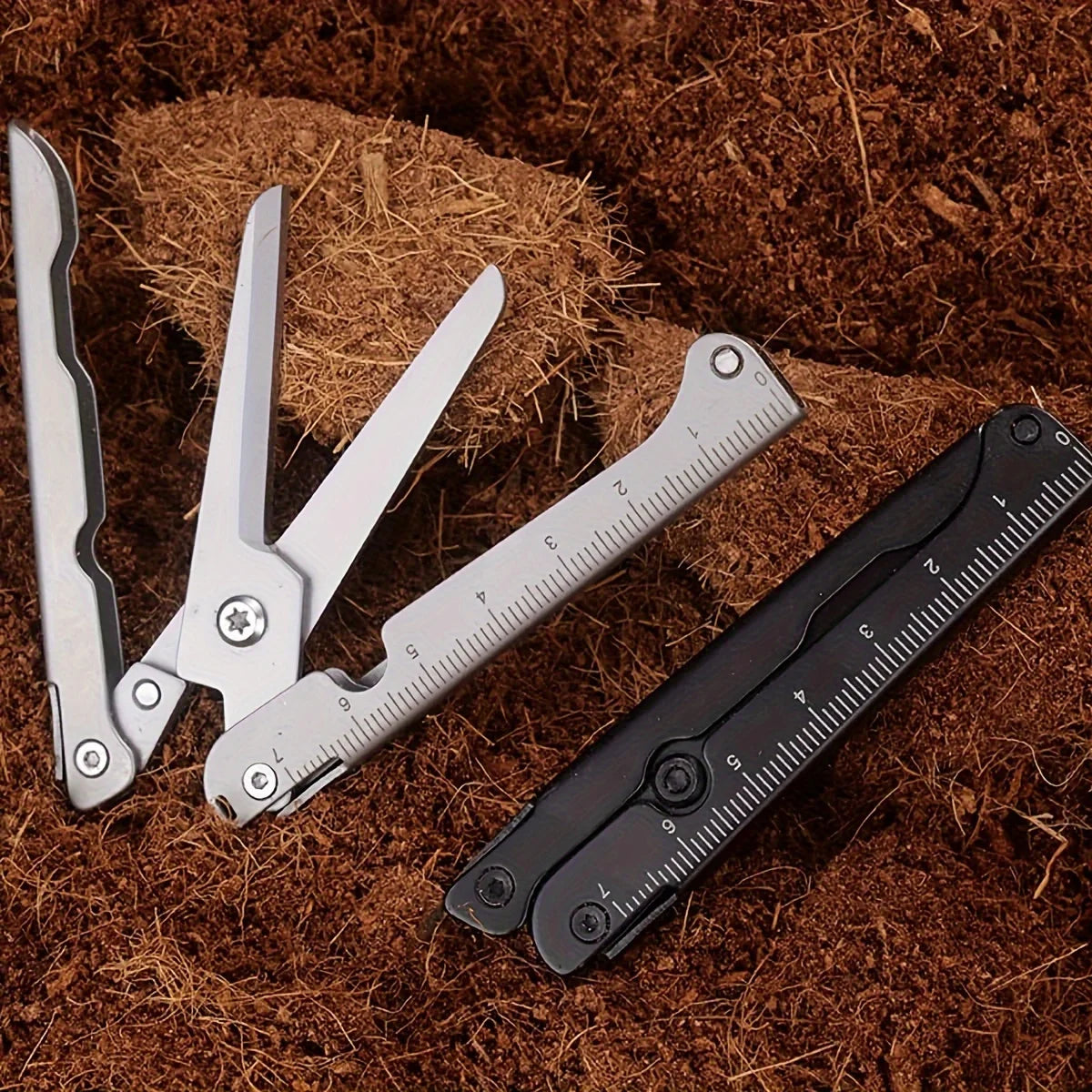 Stainless Steel Outdoor Survival Tool for Camping, Fishing, Hunting & EDC, Portable Multifunctional Folding Scissors